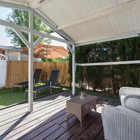 Oliwood - Fama Holiday home *